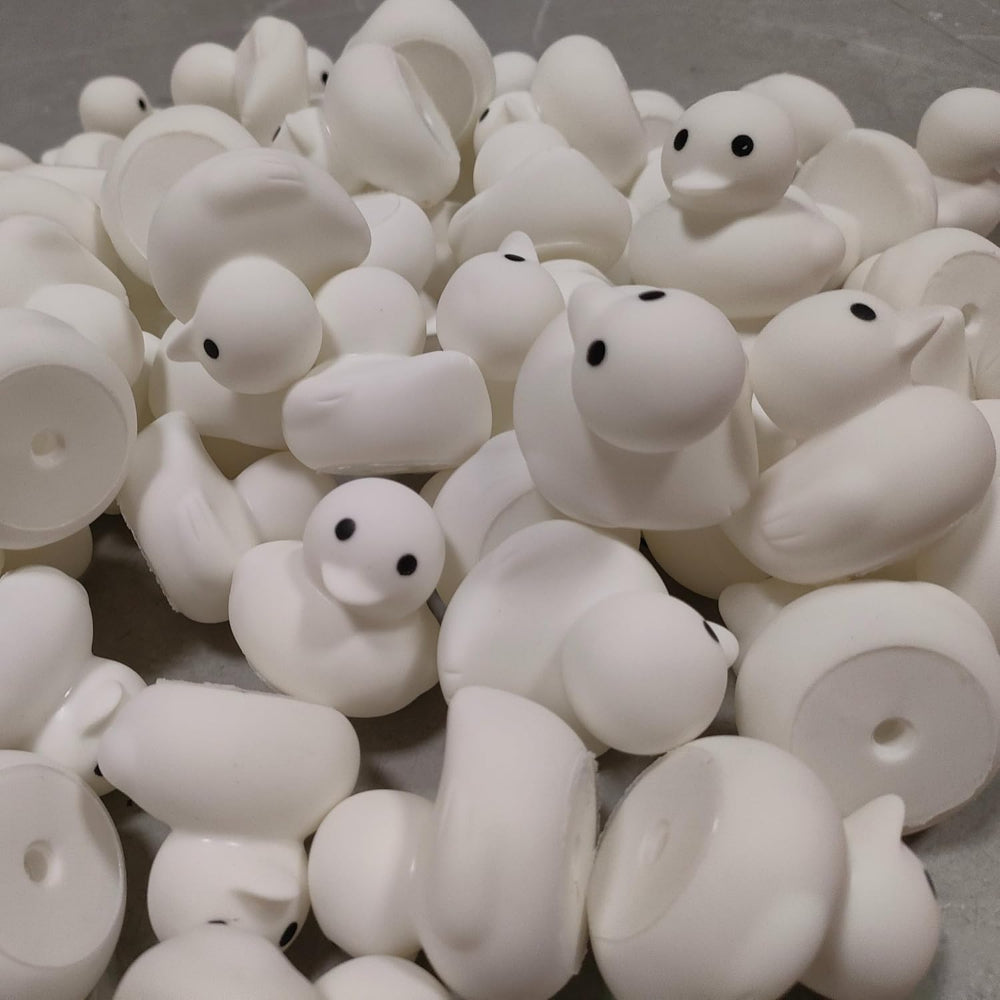 15 ghost rubber ducks in white – spooky Halloween toys for Jeep ducking and party favor