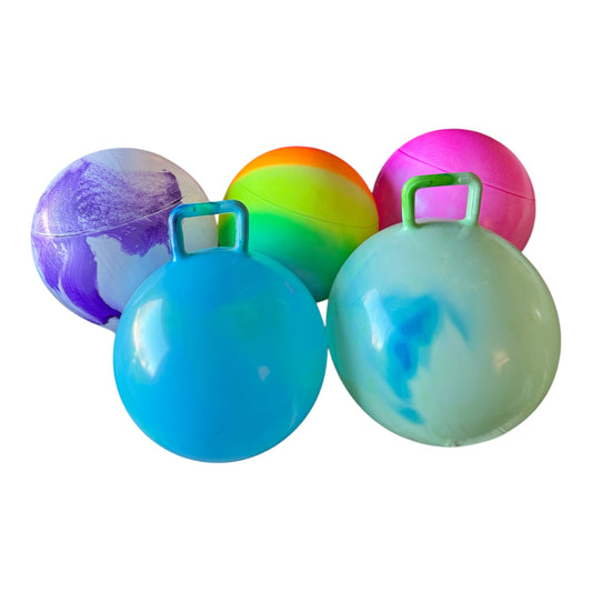 Bouncy hopper balls soft play store. 